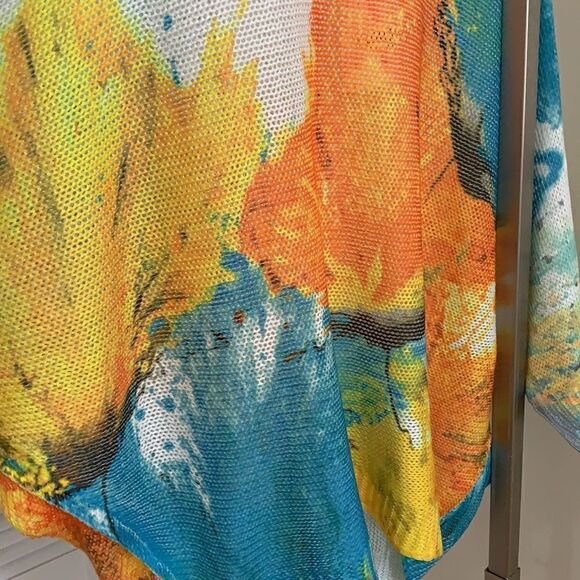 LUISA Ricci Cold Shoulder Top - Picture 8 of 8